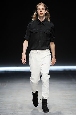 Costume National / - 2010